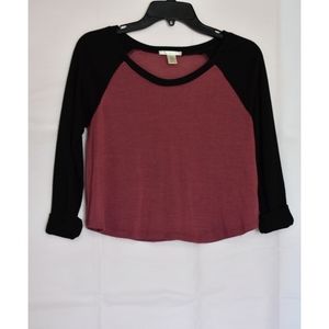 3/4 Sleeve Crop Top